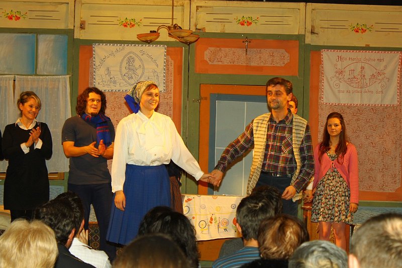 Trampoty z laskou (184).JPG